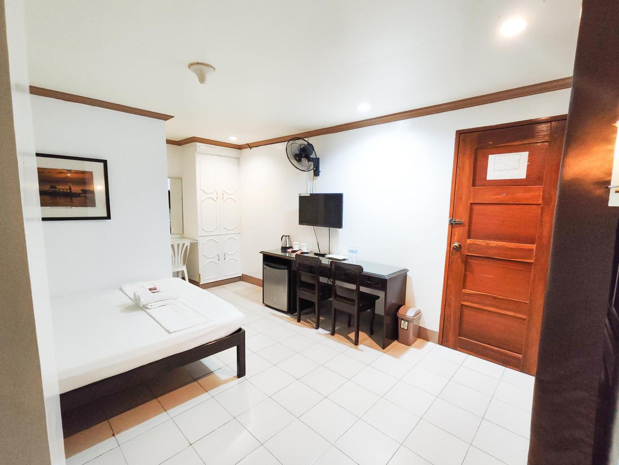 Sasa Pension House Катарман Екстер'єр фото